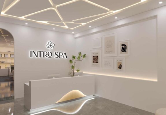 logo chu noi spa bang inox trang sang chan chu