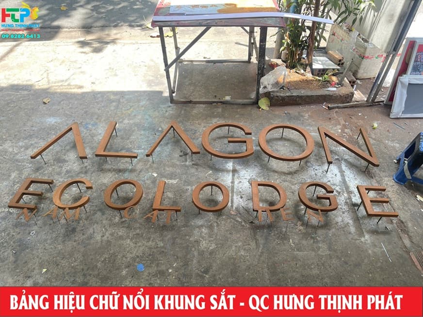 chu noi ri set gan khung sat