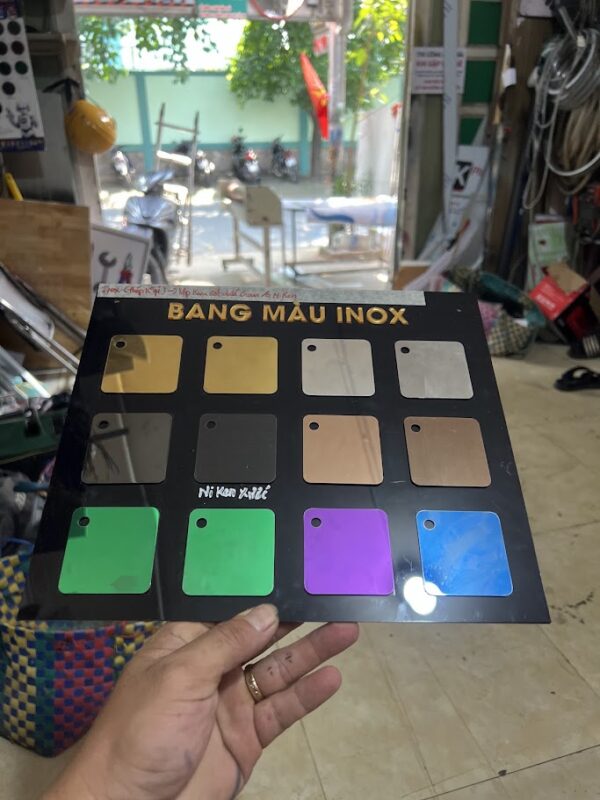 Bang mau inox 