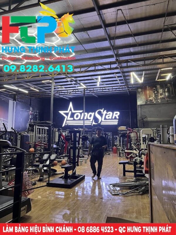 Chu-noi-Mica-Led-phong-gym-lai-hung-cuong-(1)