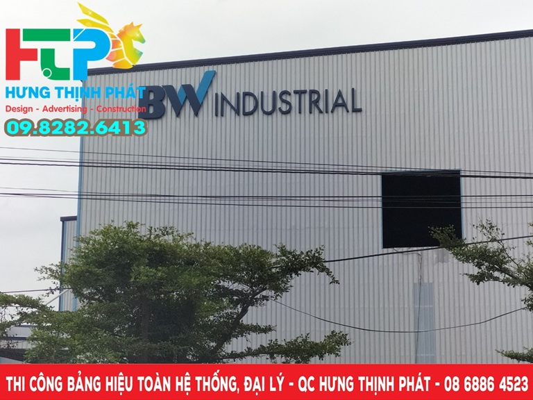 thi cong logo BW industrial nha may 