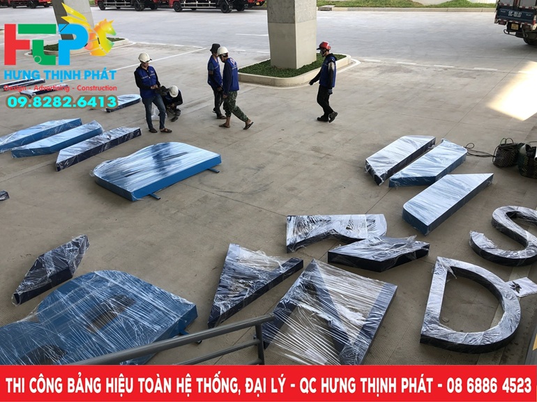 thi cong bang hieu he thong nha xuong va kho cong nghiep BW industrial (3)