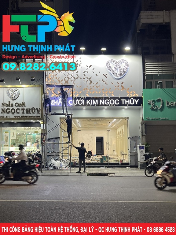 thi cong bien hieu chuoi cua hang trang suc kim ngoc thuy